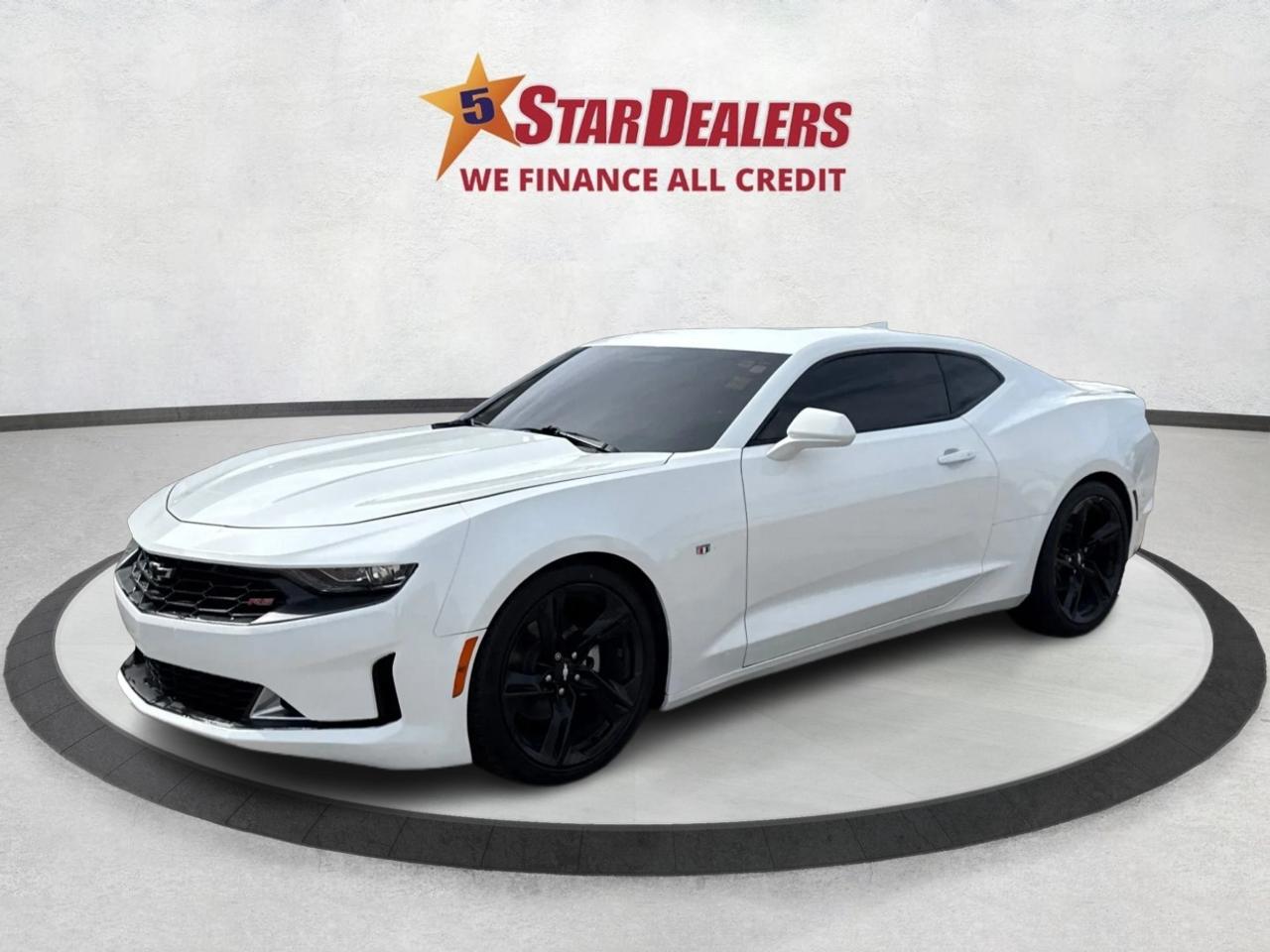 2019 Chevrolet Camaro CRUISE SUNROOF HEATED SEATS WE FINANCE ALL CREDIT! Photo2