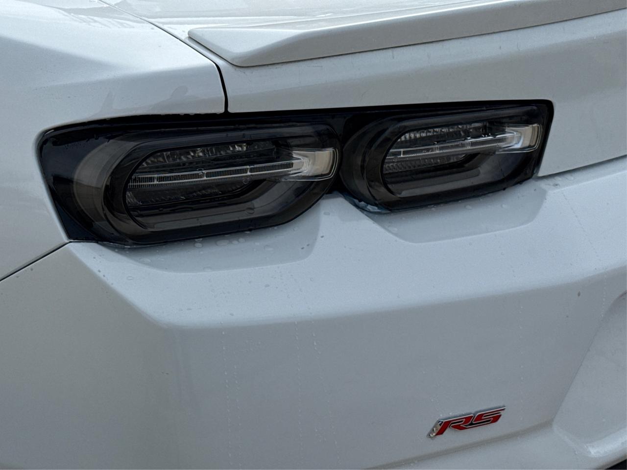 2019 Chevrolet Camaro CRUISE SUNROOF HEATED SEATS WE FINANCE ALL CREDIT! Photo