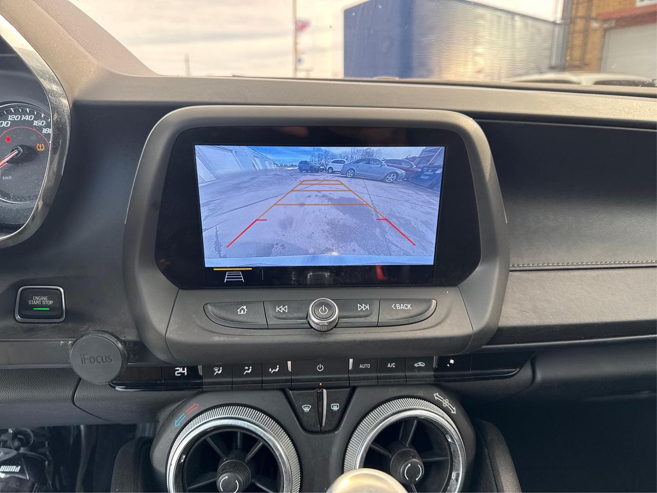 2019 Chevrolet Camaro CRUISE SUNROOF HEATED SEATS WE FINANCE ALL CREDIT! Photo