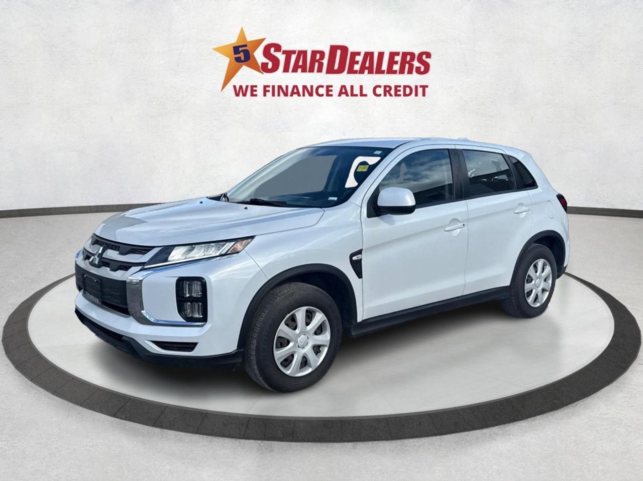 2022 Mitsubishi RVR AWD HEATED SEATS MUST SEE WE FINANCE ALL CREDIT Photo