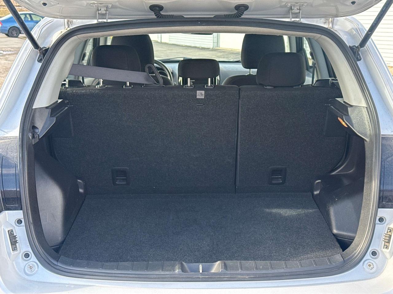 2022 Mitsubishi RVR AWD HEATED SEATS MUST SEE WE FINANCE ALL CREDIT Photo