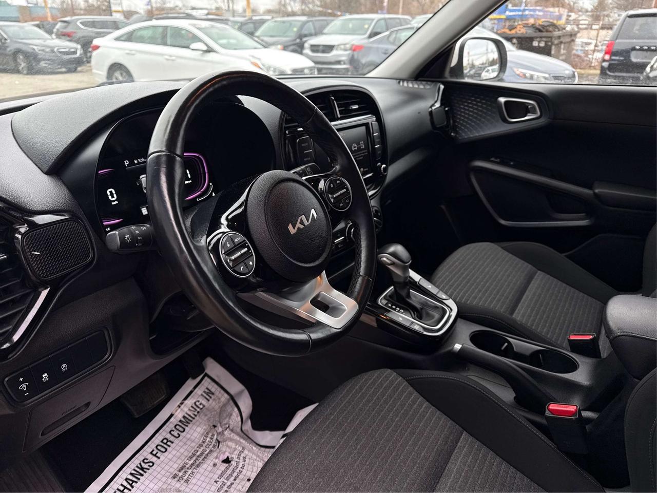 2023 Kia Soul EX IVT HEATED SEATS LOW KM! WE FINANCE ALL CREDIT Photo