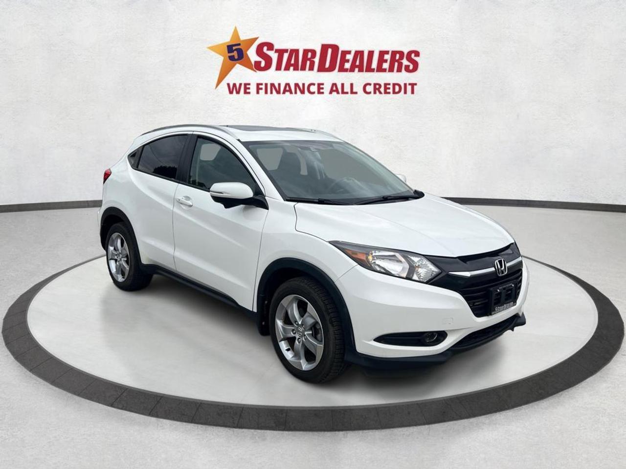 2016 Honda HR-V 4WD 4dr CVT EX-L w-Navi ROOF LEATHER WE FINANCE Photo