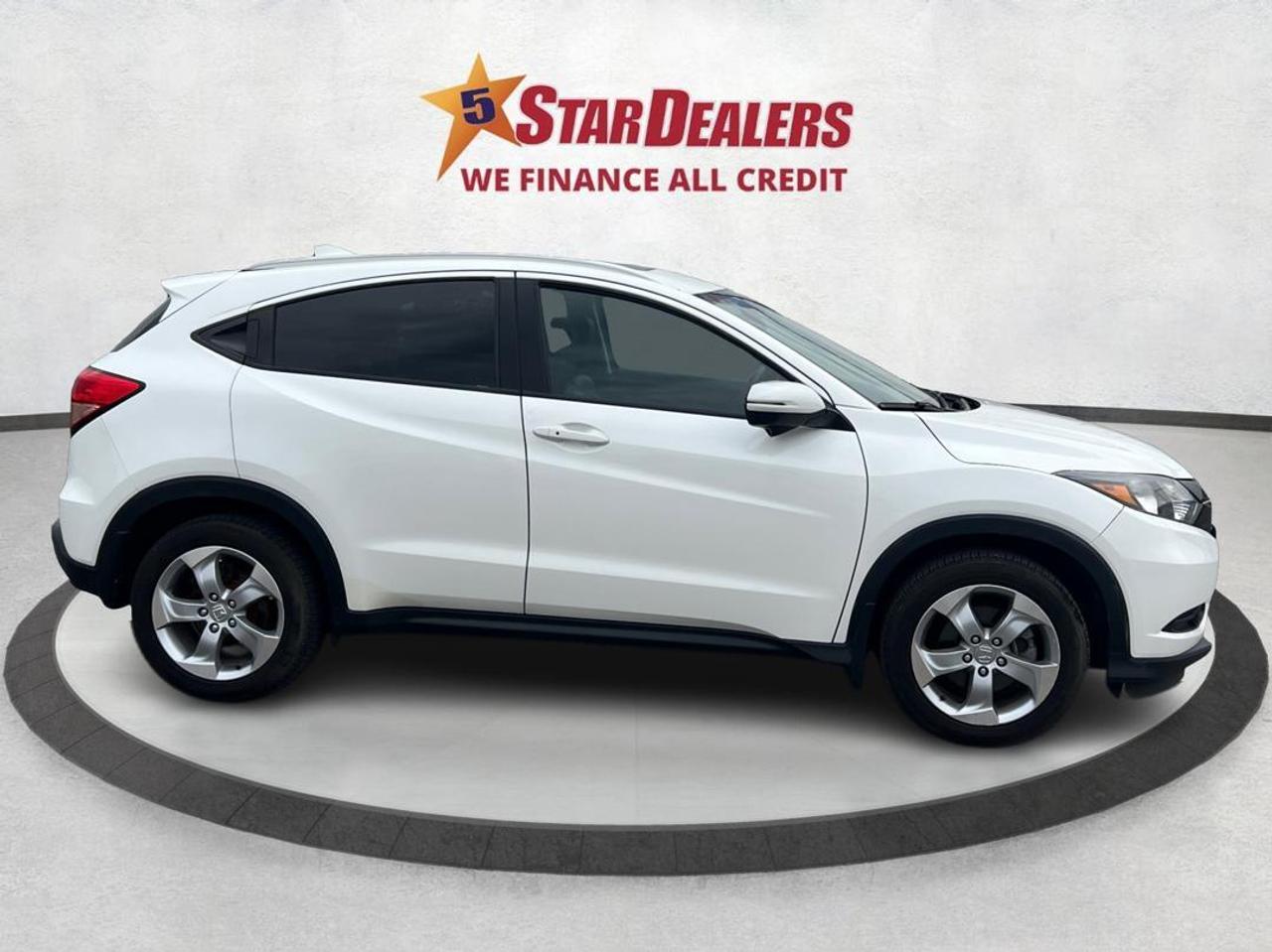 2016 Honda HR-V 4WD 4dr CVT EX-L w-Navi ROOF LEATHER WE FINANCE Photo