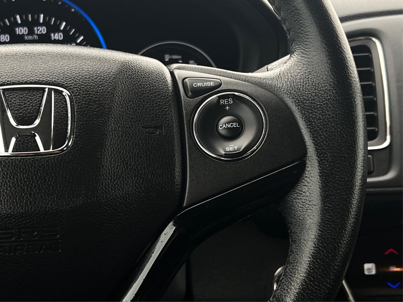 2016 Honda HR-V 4WD 4dr CVT EX-L w-Navi ROOF LEATHER WE FINANCE Photo