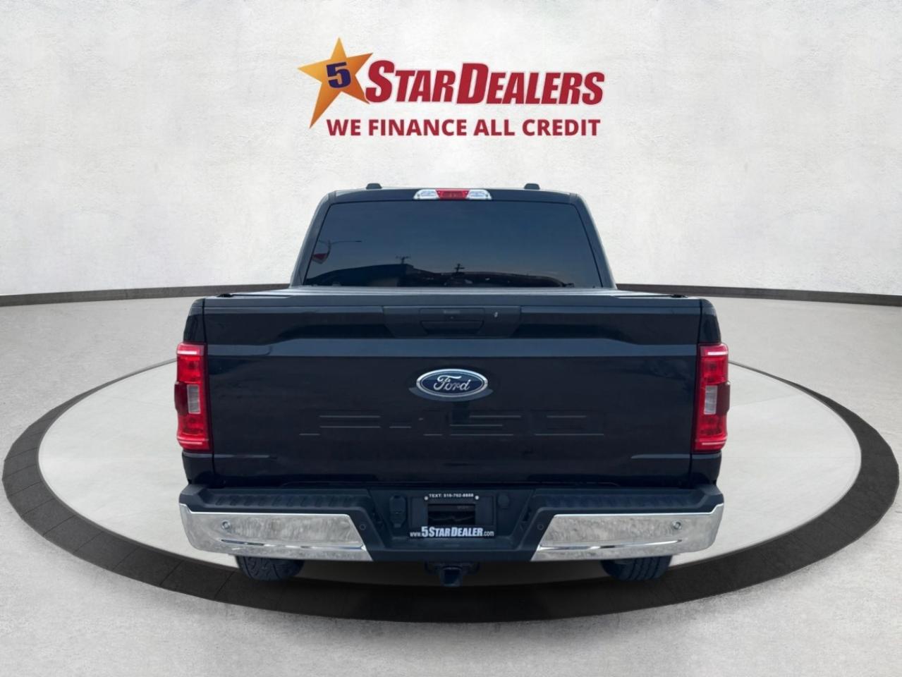 2021 Ford F-150 XL MINT! MUST SEE! WE FINANCE ALL CREDIT! Photo