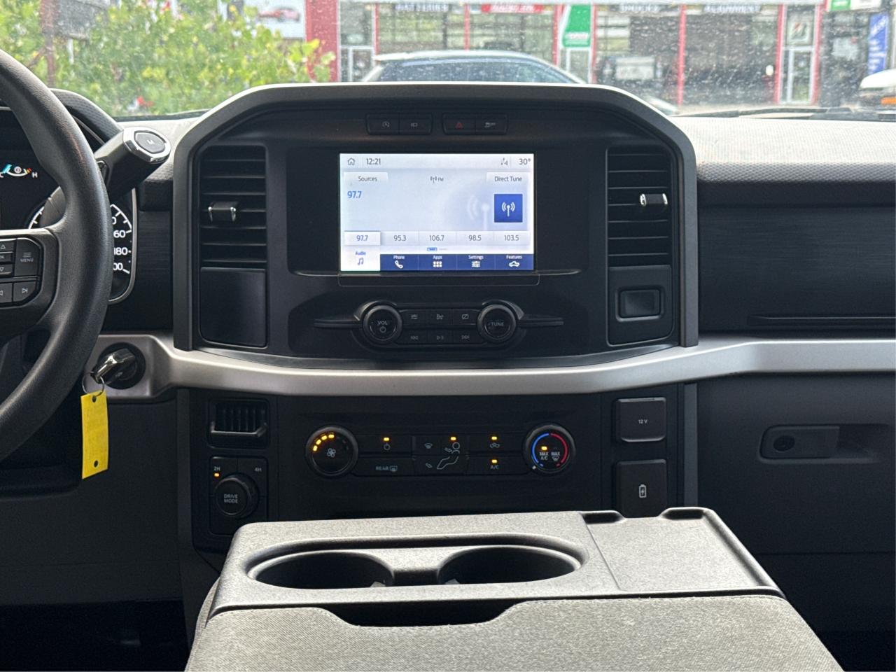 2021 Ford F-150 XL MINT! MUST SEE! WE FINANCE ALL CREDIT! Photo