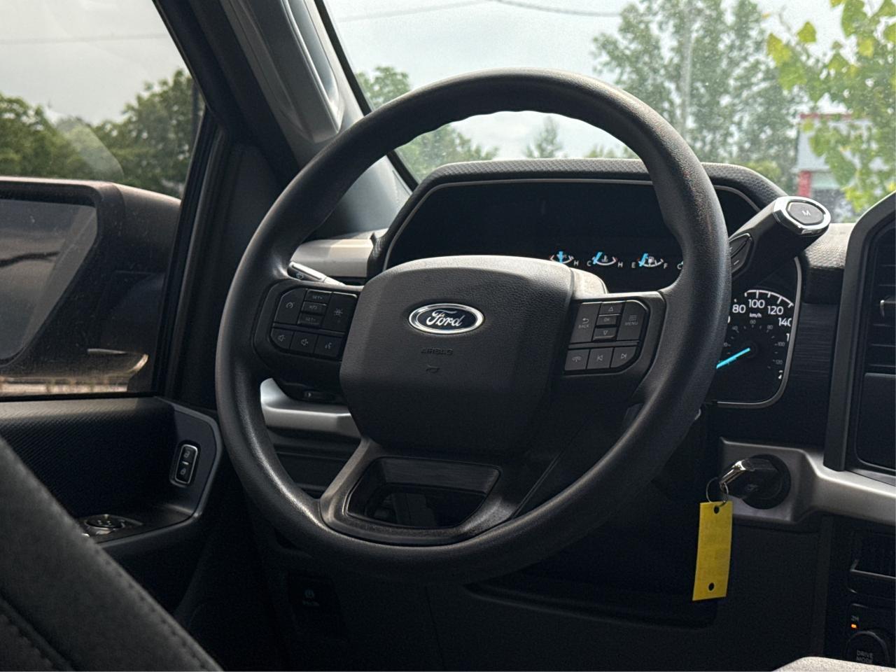 2021 Ford F-150 XL MINT! MUST SEE! WE FINANCE ALL CREDIT! Photo