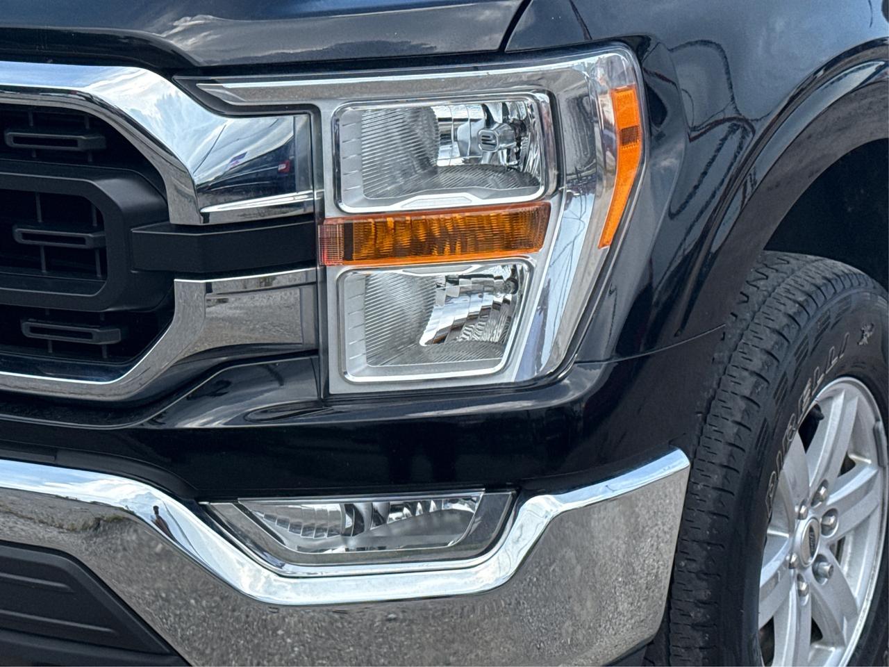 2021 Ford F-150 XL MINT! MUST SEE! WE FINANCE ALL CREDIT! Photo