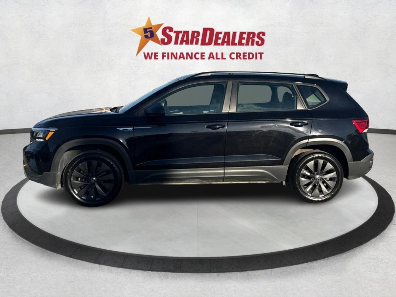 2024 Volkswagen Taos Trendline HEATED SEATS LOW KM WE FINANCE ALL CREDT Photo3