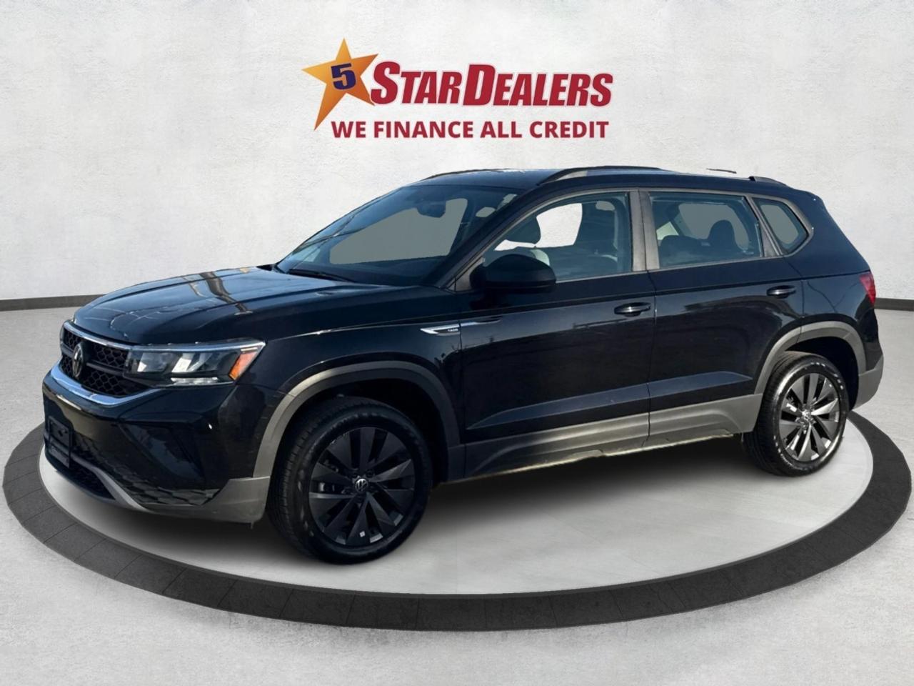 2024 Volkswagen Taos Trendline HEATED SEATS LOW KM WE FINANCE ALL CREDT Photo