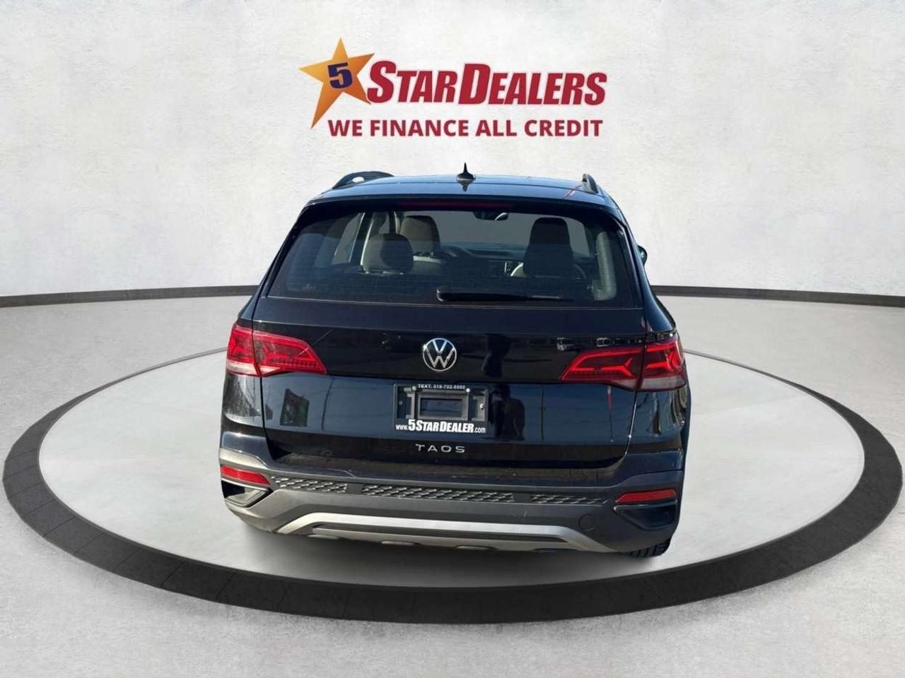 2024 Volkswagen Taos CERTIFIED VERY CLEAN  LOW KM WE FINANCE ALL CREDIT Photo
