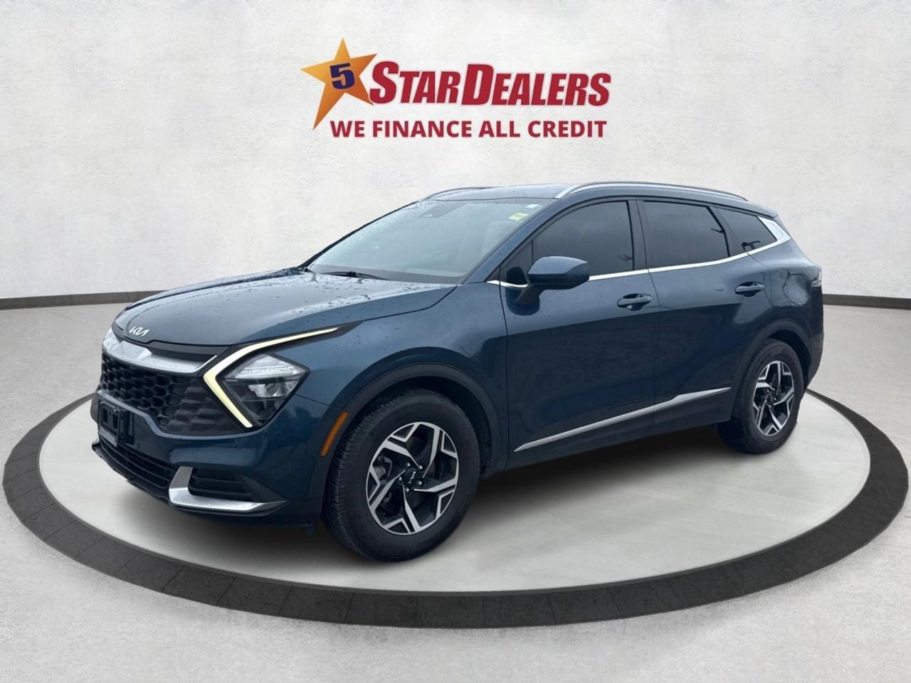2023 Kia Sportage FWD HEATED SEATS REAR CAM WE FINANCE ALL CREDIT! Photo2