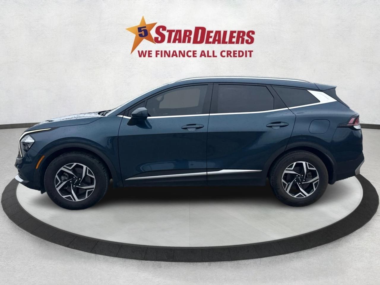 2023 Kia Sportage FWD HEATED SEATS REAR CAM WE FINANCE ALL CREDIT! Photo