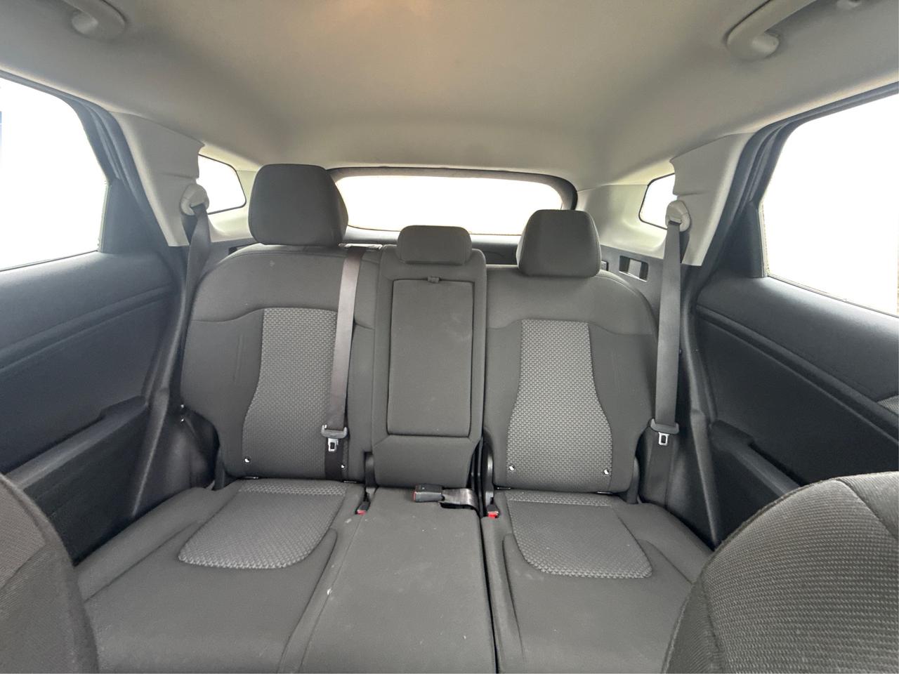2023 Kia Sportage FWD HEATED SEATS REAR CAM WE FINANCE ALL CREDIT! Photo