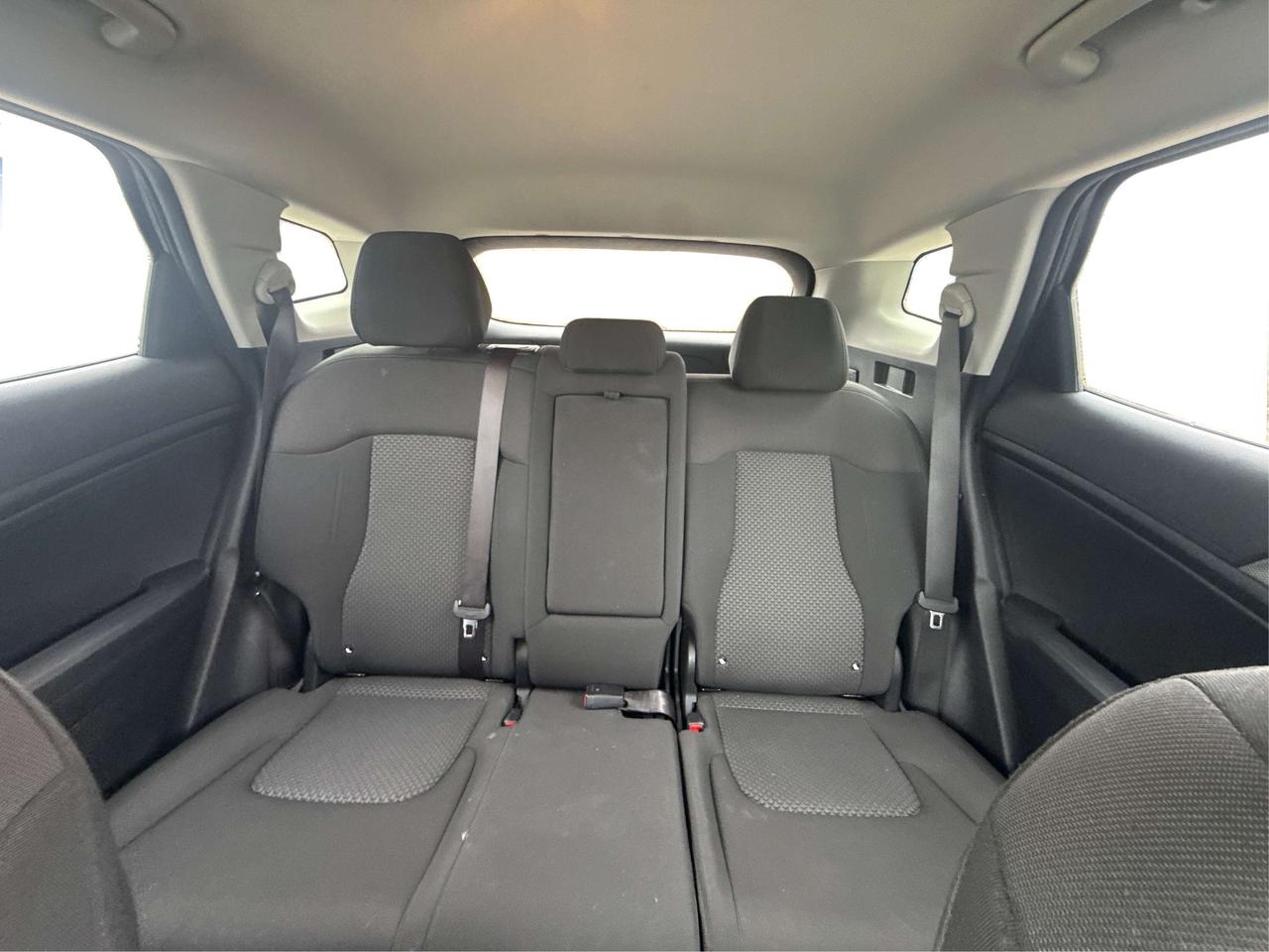 2023 Kia Sportage FWD HEATED SEATS REAR CAM WE FINANCE ALL CREDIT! Photo