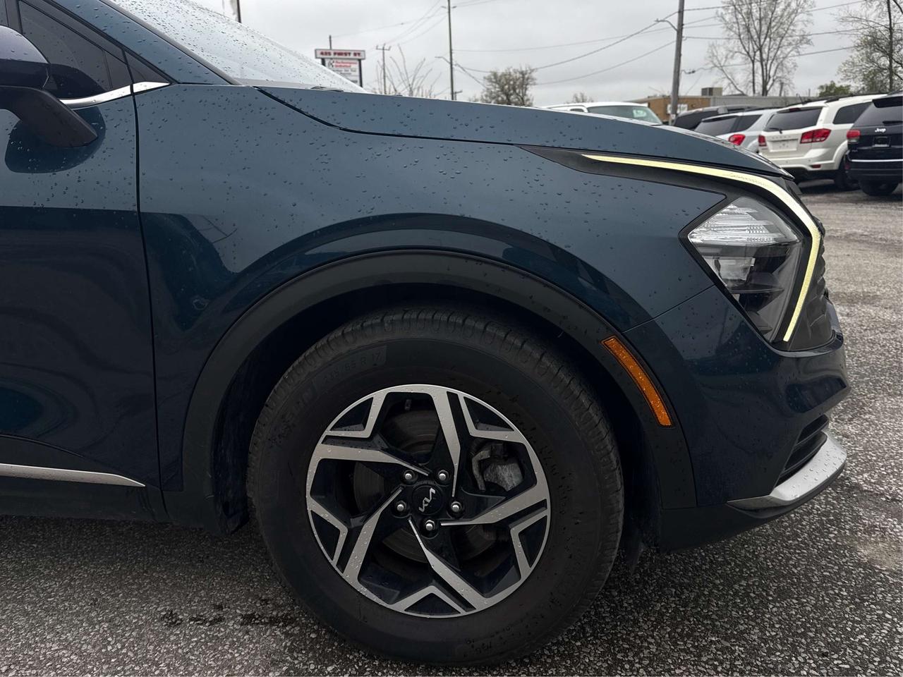 2023 Kia Sportage FWD HEATED SEATS REAR CAM WE FINANCE ALL CREDIT! Photo