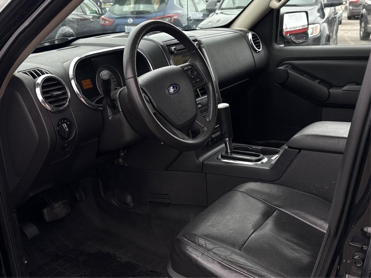 2009 Ford Explorer Sport Trac AWD 4dr V8 Adrenalin RARE LEATHER NAVIGATION ROOF Photo