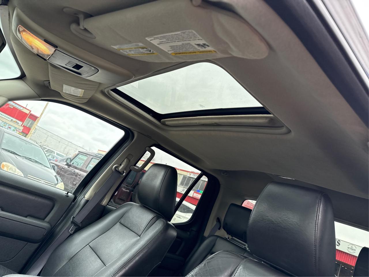 2009 Ford Explorer Sport Trac AWD 4dr V8 Adrenalin RARE LEATHER NAVIGATION ROOF Photo