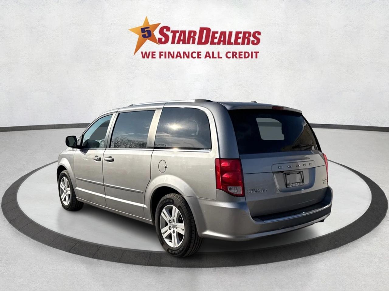 2017 Dodge Grand Caravan NAV LEATHER SUNROOF LOADED! WE FINANCE ALL CREDIT Photo