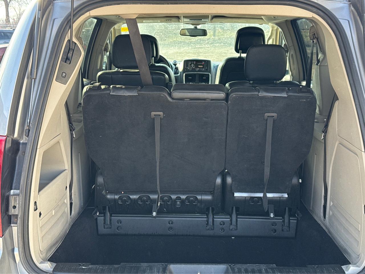 2017 Dodge Grand Caravan NAV LEATHER SUNROOF LOADED! WE FINANCE ALL CREDIT Photo