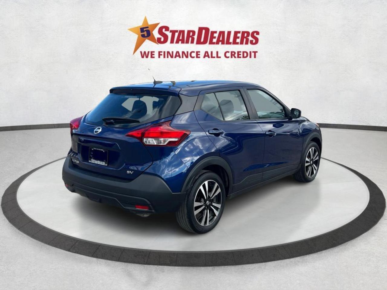 2019 Nissan Kicks SV 1 OWNER HEATD SEATS WE FINANCE ALL CREDIT Photo