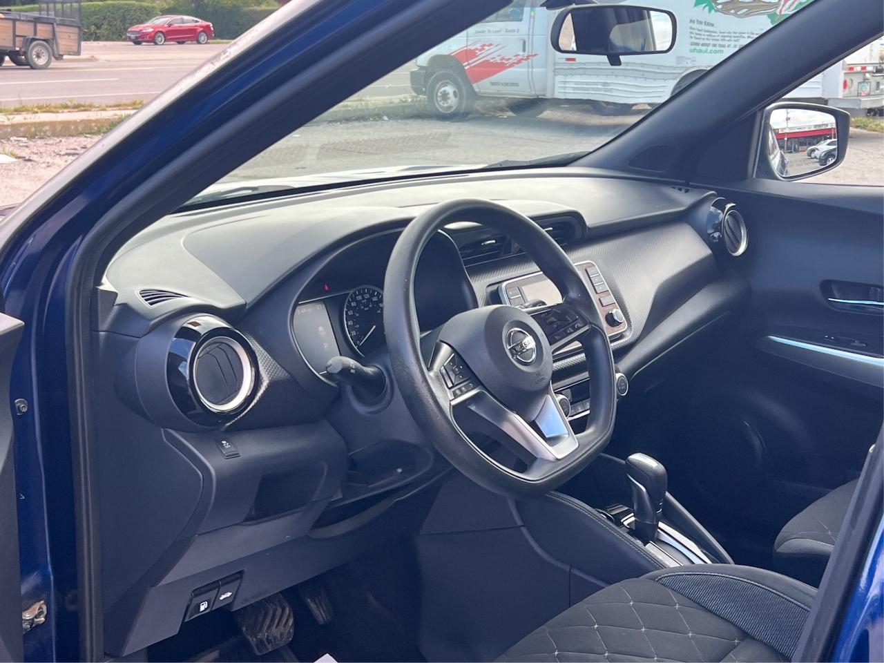 2019 Nissan Kicks SV 1 OWNER HEATD SEATS WE FINANCE ALL CREDIT Photo
