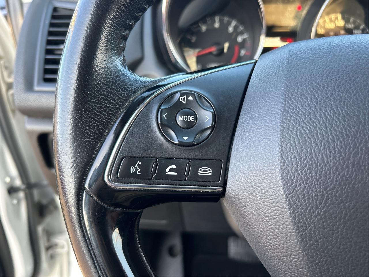 2018 Mitsubishi RVR AWD R-CAM LOADED CLEAN! WE FINANCE ALL CREDIT! Photo