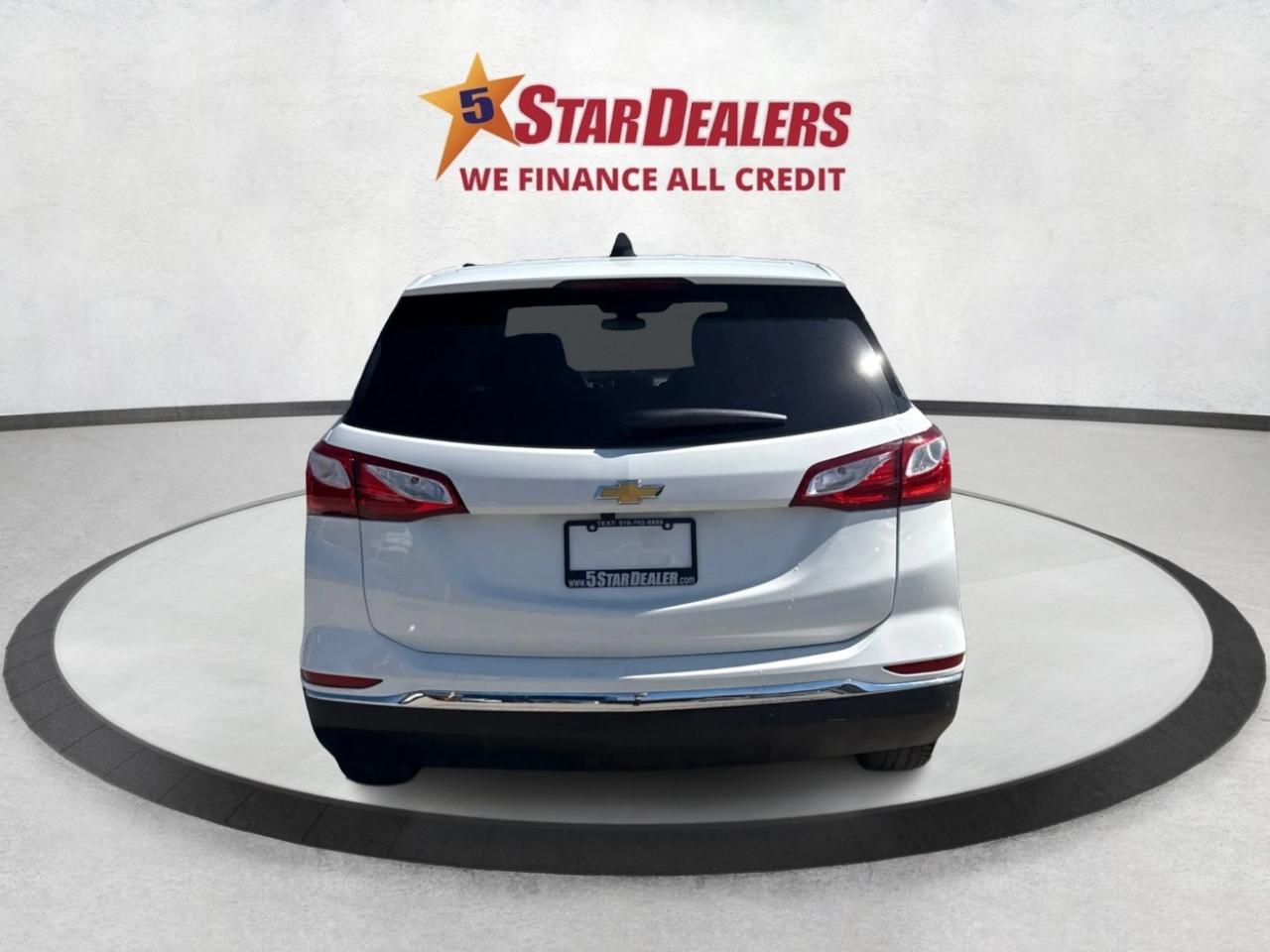 2019 Chevrolet Equinox LT HEATED SEATS LOADED WE FINANCE ALL CREDIT! Photo