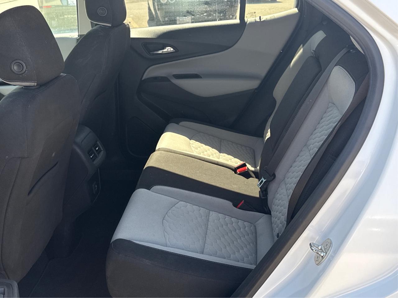 2019 Chevrolet Equinox LT HEATED SEATS LOADED WE FINANCE ALL CREDIT! Photo