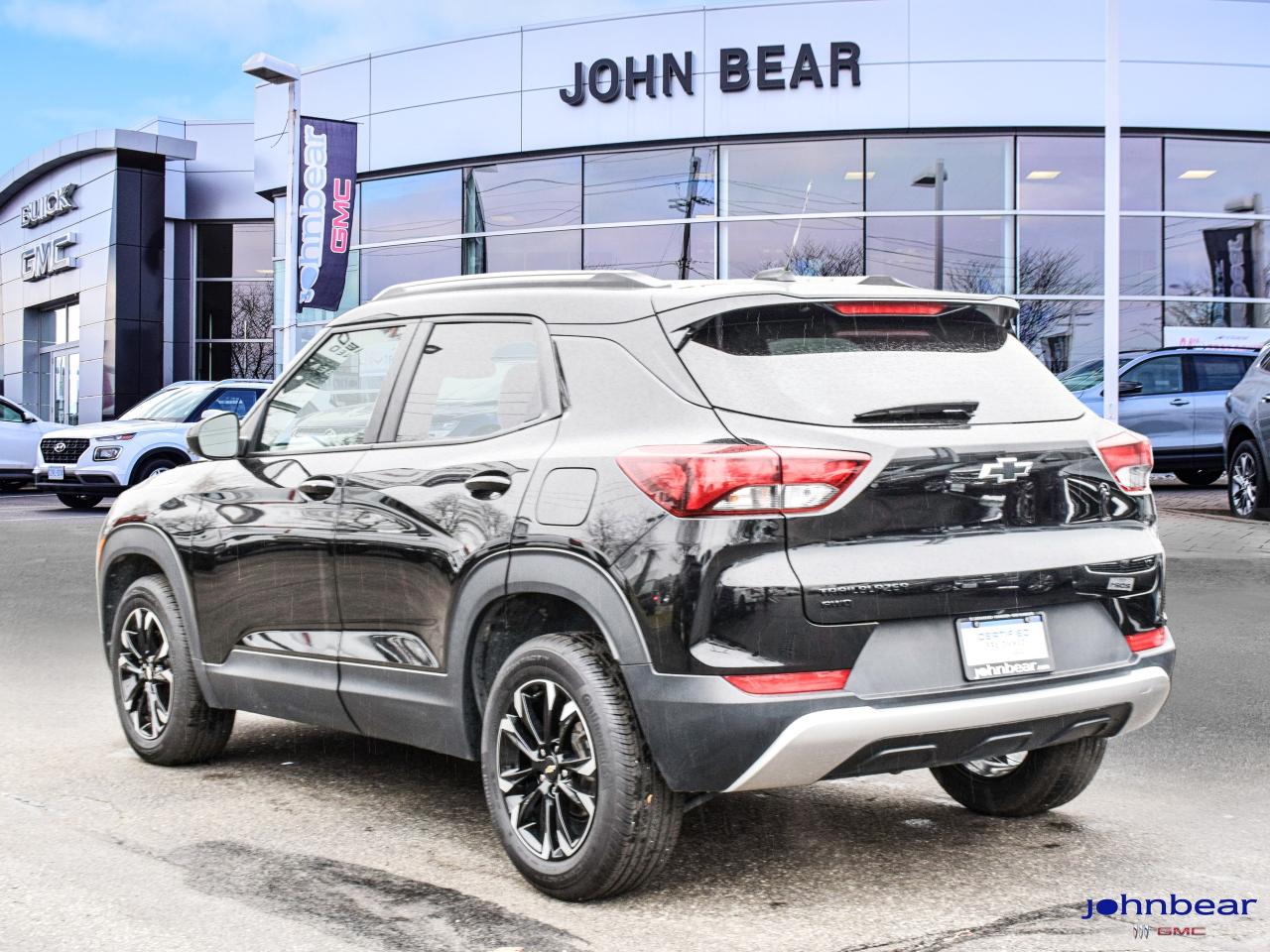 2023 Chevrolet TrailBlazer LT Photo3