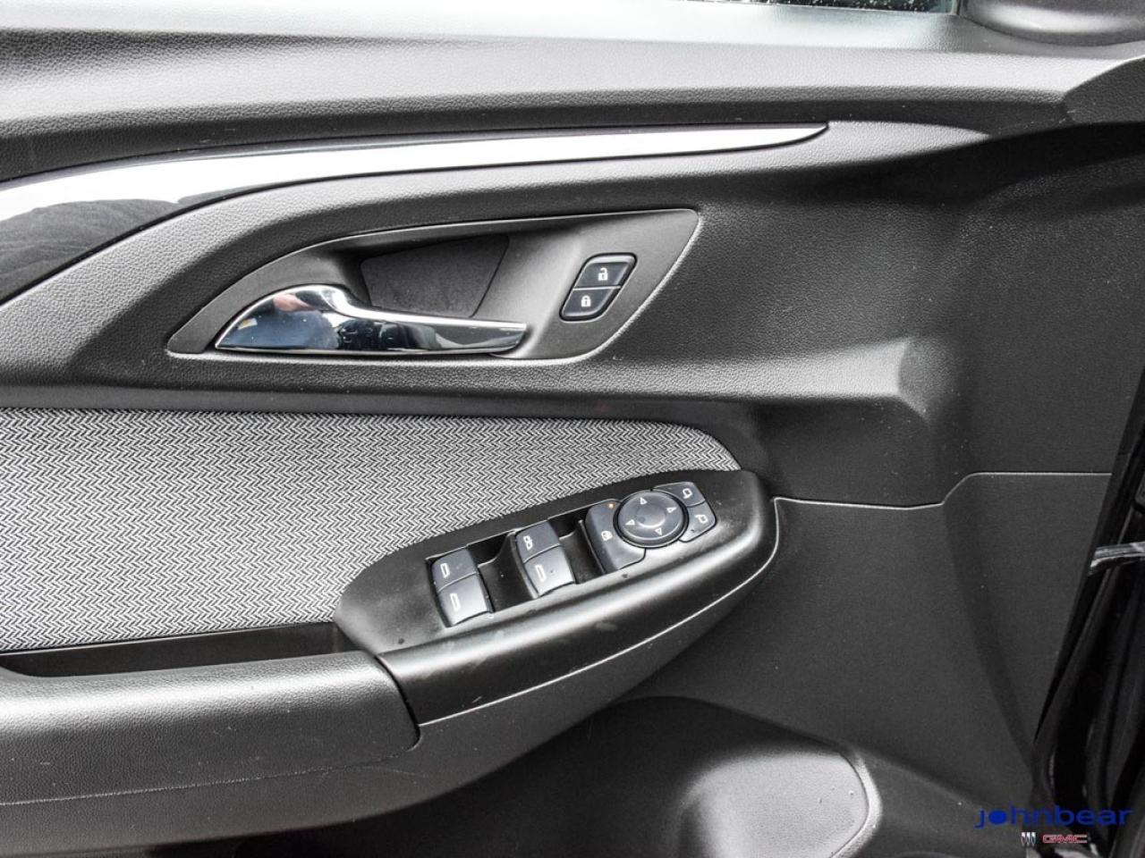 2023 Chevrolet TrailBlazer LT Photo