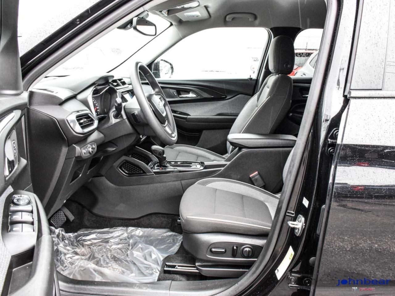 2023 Chevrolet TrailBlazer LT Photo