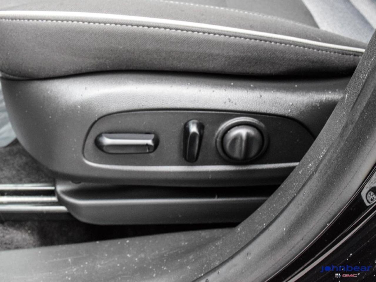 2023 Chevrolet TrailBlazer LT Photo