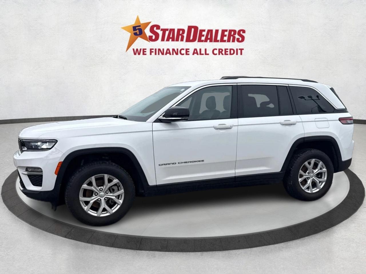 2023 Jeep Grand Cherokee NAV LEATHER HEATED SEATS! WE FINANCE ALL CREDIT! Photo