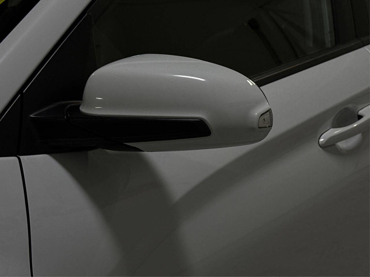 2020 Hyundai KONA Luxury LEATHER SUNROOF MINT WE FINANCE ALL CREDIT! Photo