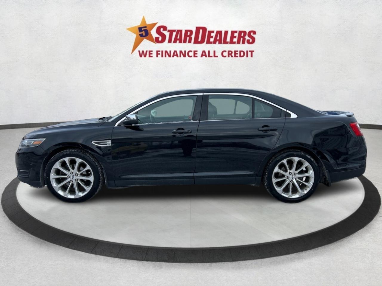 2016 Ford Taurus Limited AWD LEATHER NAV ROOF WE FINANCE ALL CREDIT Photo3