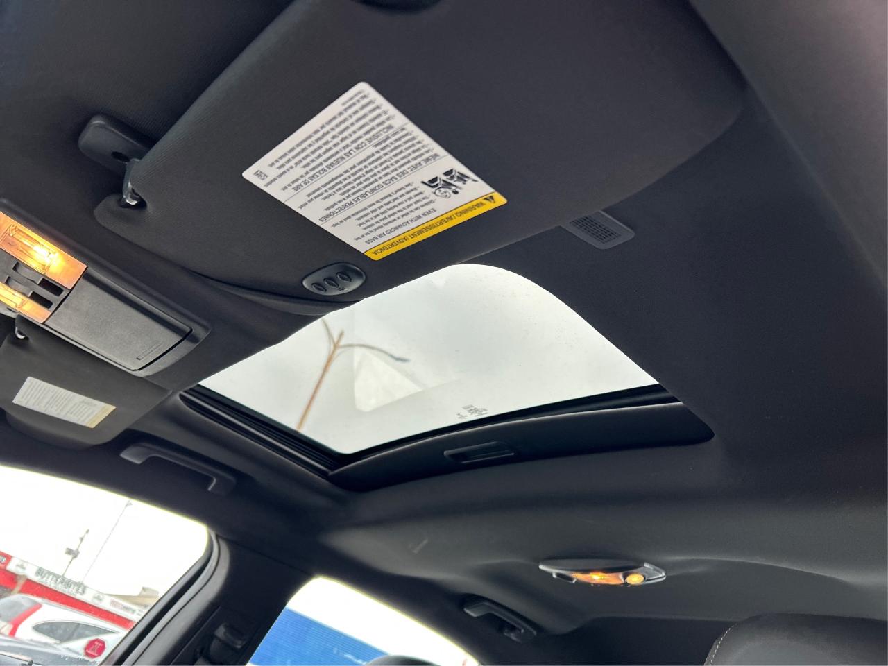 2016 Ford Taurus Limited AWD LEATHER NAV ROOF WE FINANCE ALL CREDIT Photo