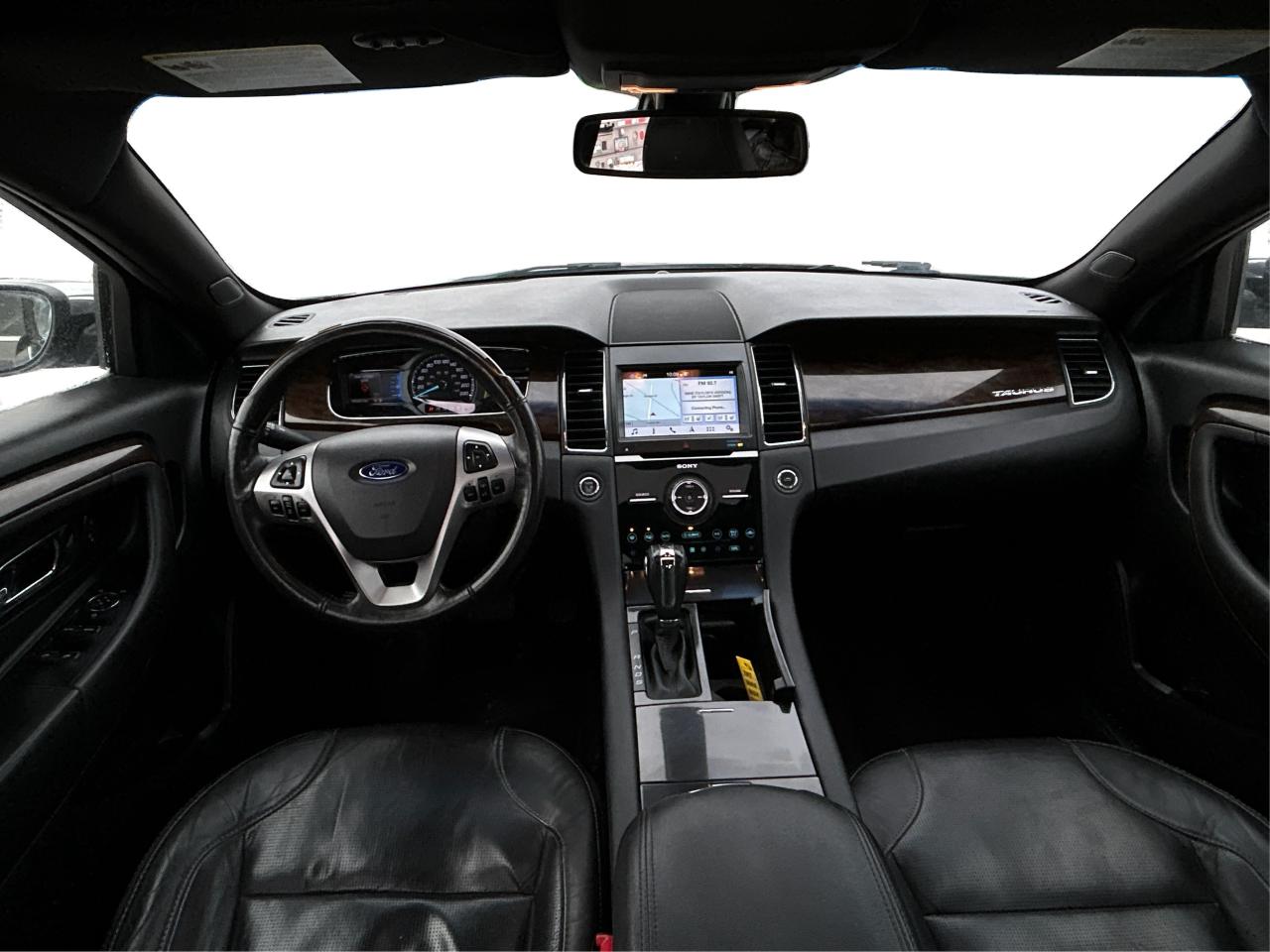 2016 Ford Taurus Limited AWD LEATHER NAV ROOF WE FINANCE ALL CREDIT Photo