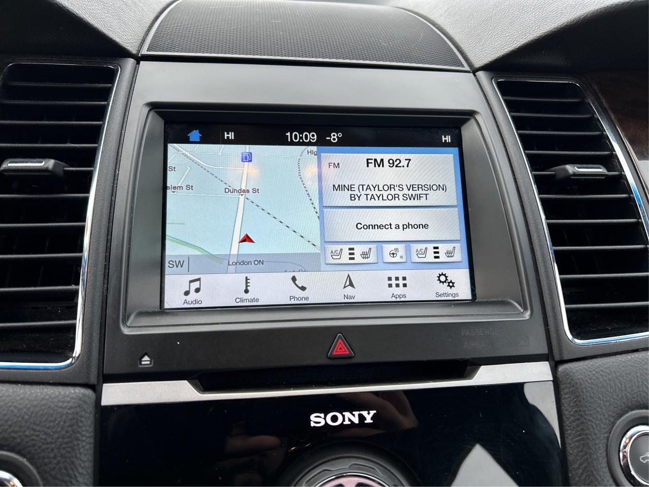 2016 Ford Taurus Limited AWD LEATHER NAV ROOF WE FINANCE ALL CREDIT Photo