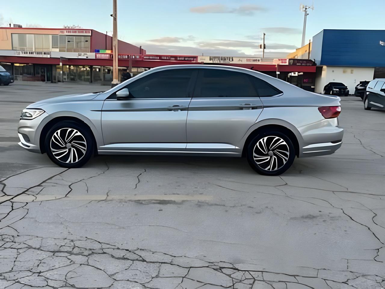 2019 Volkswagen Jetta Execline Auto NAV LEATHER ROOF WE FINANCE ALL CRED Photo