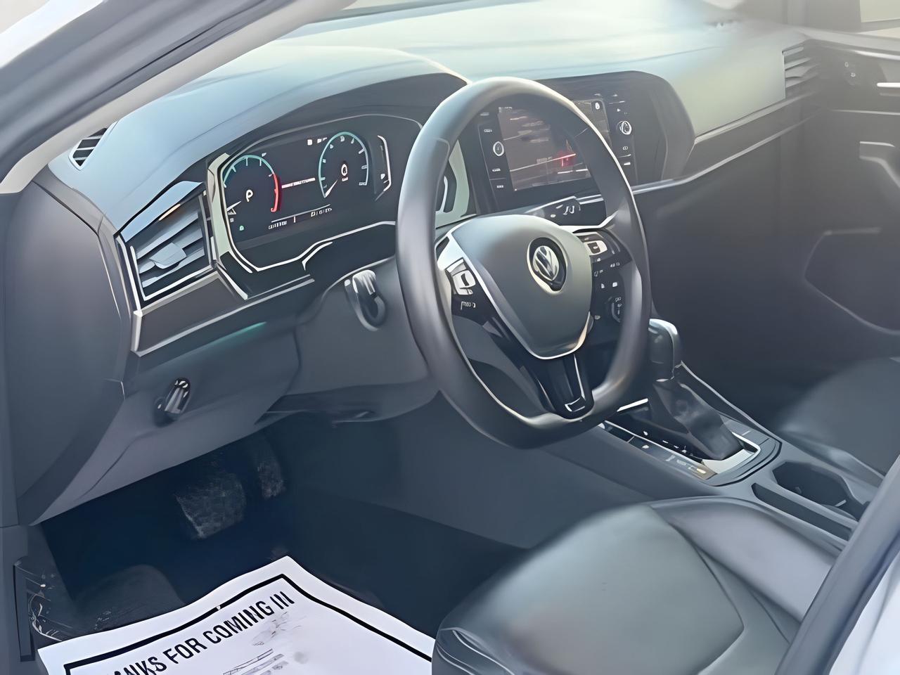 2019 Volkswagen Jetta Execline Auto NAV LEATHER ROOF WE FINANCE ALL CRED Photo