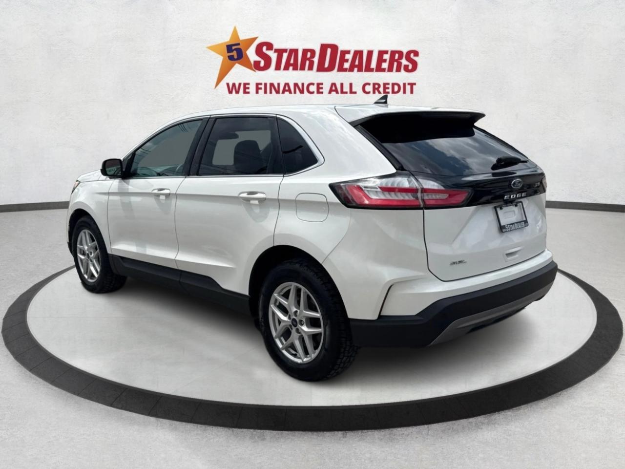 2022 Ford Edge NAV LEATHER HEATED SEATS! WE FINANCE ALL CREDIT! Photo4