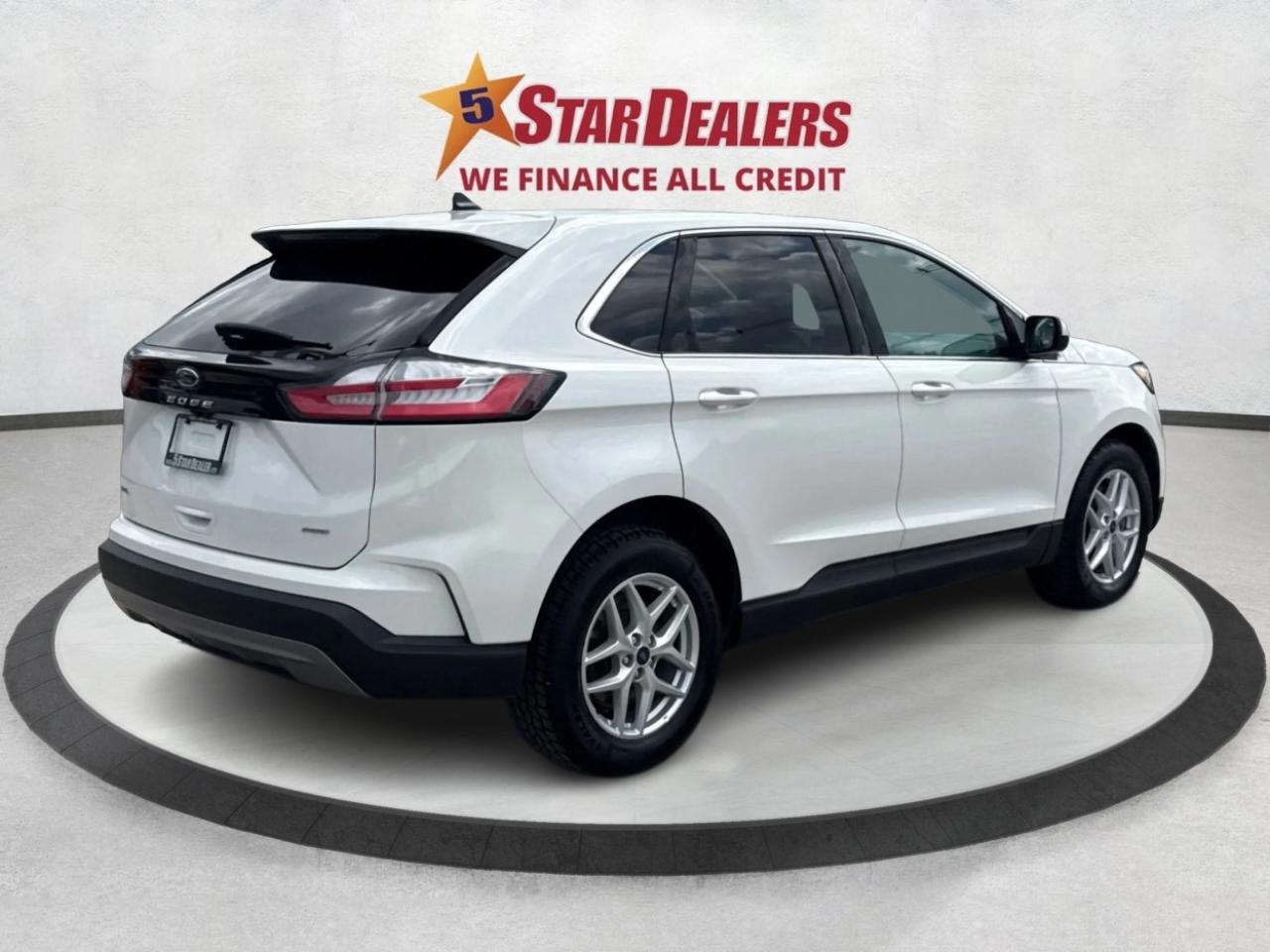 2022 Ford Edge NAV LEATHER HEATED SEATS! WE FINANCE ALL CREDIT! Photo