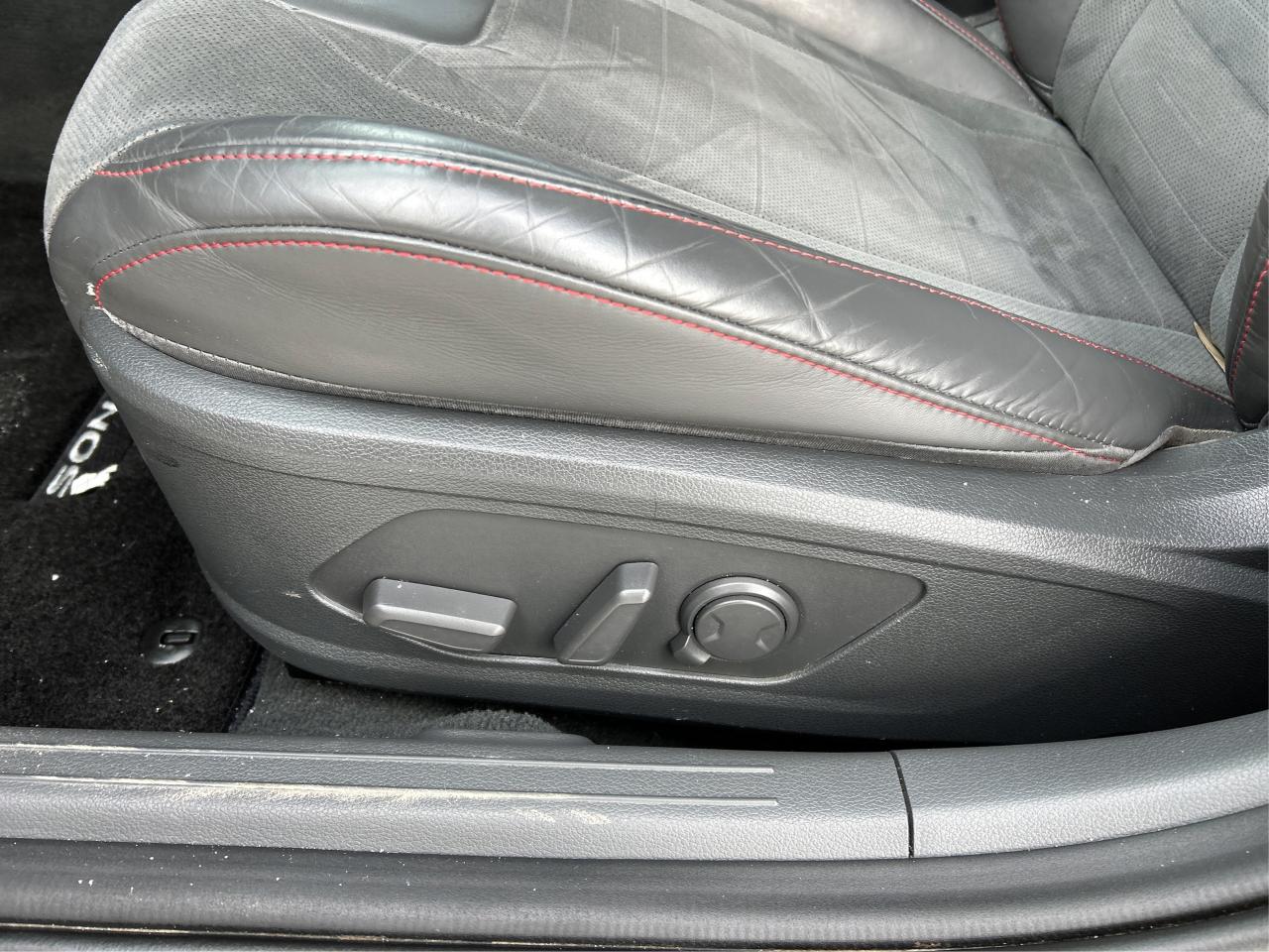 2021 Hyundai Sonata N Line NAV LEATHER PANO ROOF HEATED SEATS MINT! Photo