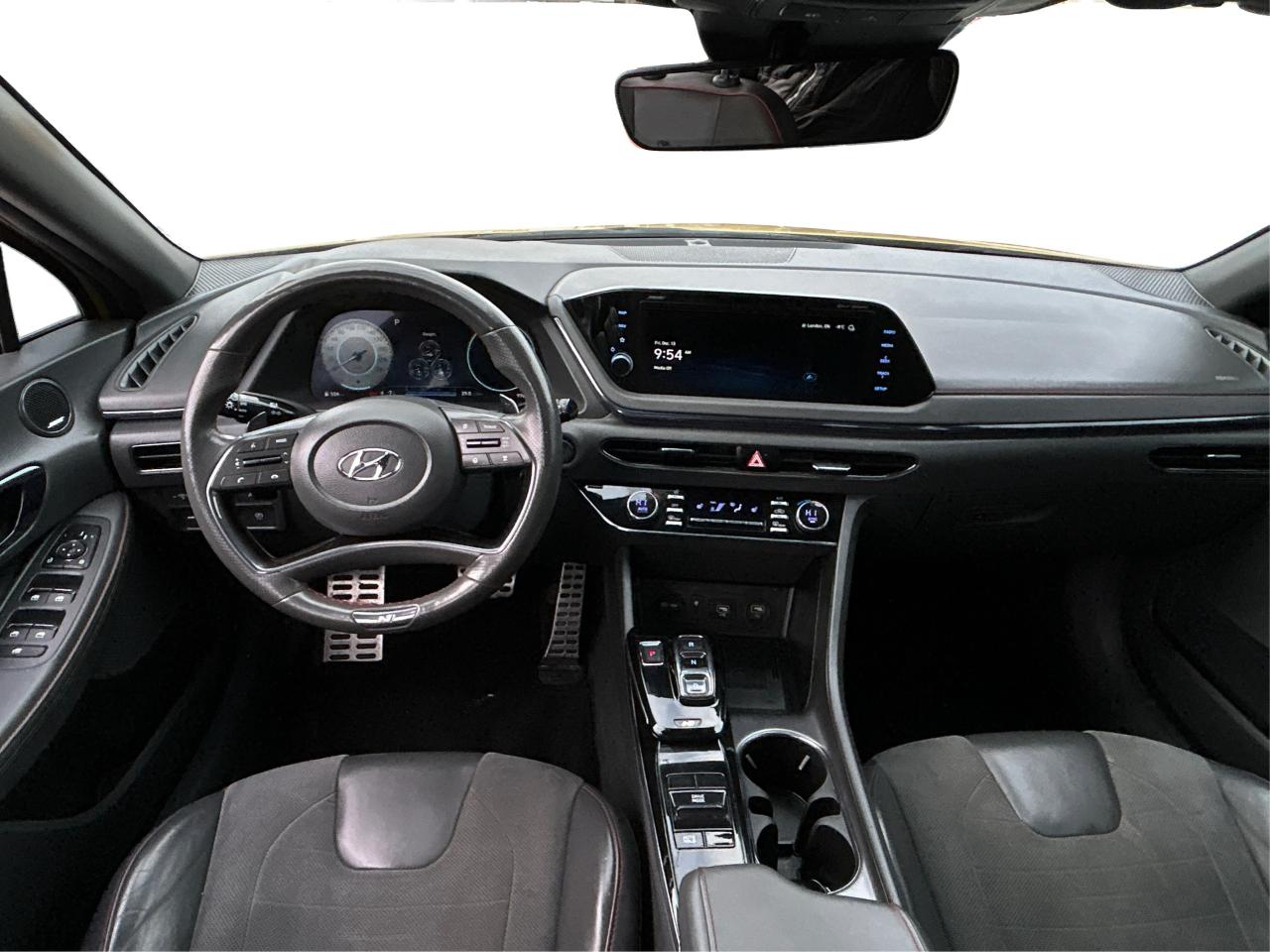 2021 Hyundai Sonata N Line NAV LEATHER PANO ROOF HEATED SEATS MINT! Photo