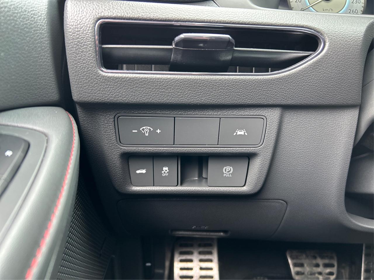 2021 Hyundai Sonata N Line NAV LEATHER PANO ROOF HEATED SEATS MINT! Photo