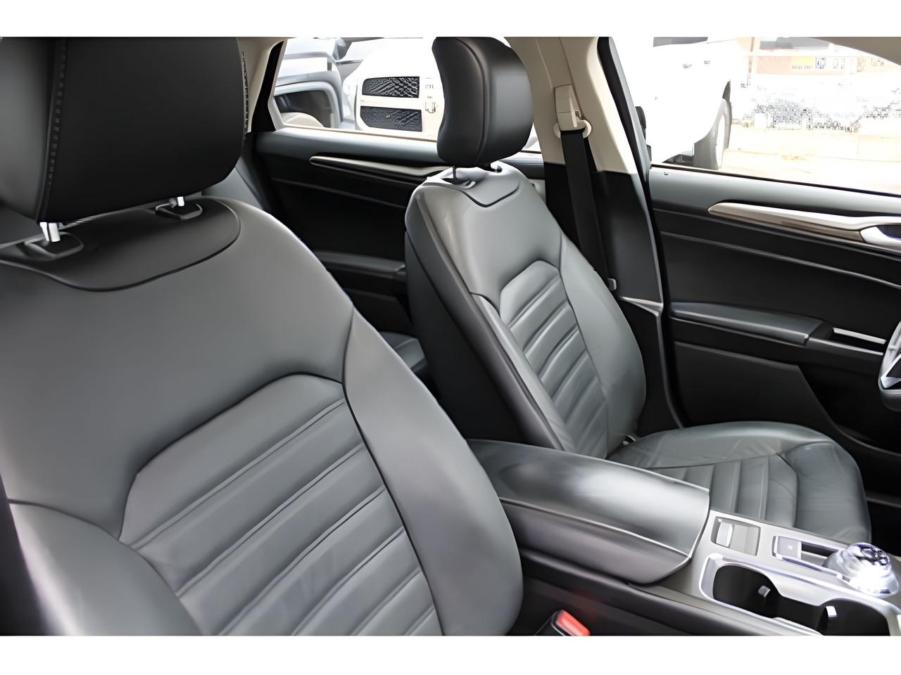 2018 Ford Fusion LEATHER SUNROOF LOADED WE FINANCE ALL CREDIT Photo