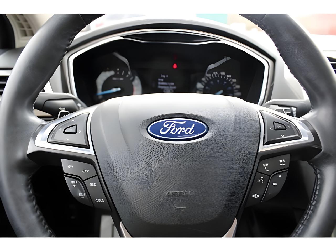 2018 Ford Fusion LEATHER SUNROOF LOADED WE FINANCE ALL CREDIT Photo