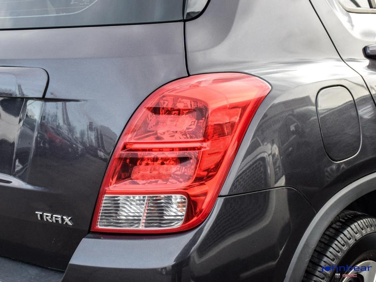 2015 Chevrolet Trax LS Photo